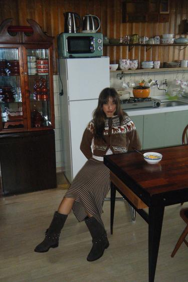 FALDA ASIMÉTRICA RAYAS - Marrón / Crudo de Zara