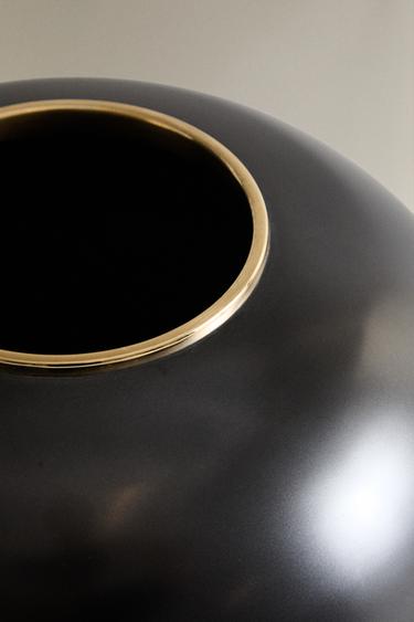 POT SPHÉRIQUE EN LAITON I COLIN KING - Noir de Zara - Image 2