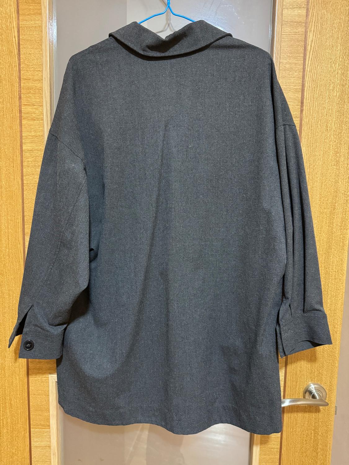 OVERSHIRT WITH POCKETS - Image 2