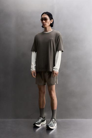 T-SHIRT RUNNING SEUL - Verde grigio di Zara