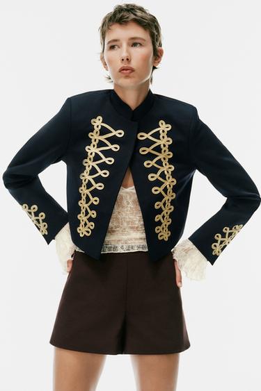 شورت بخصر عالٍ - بني داكن الخاص بـ Zara