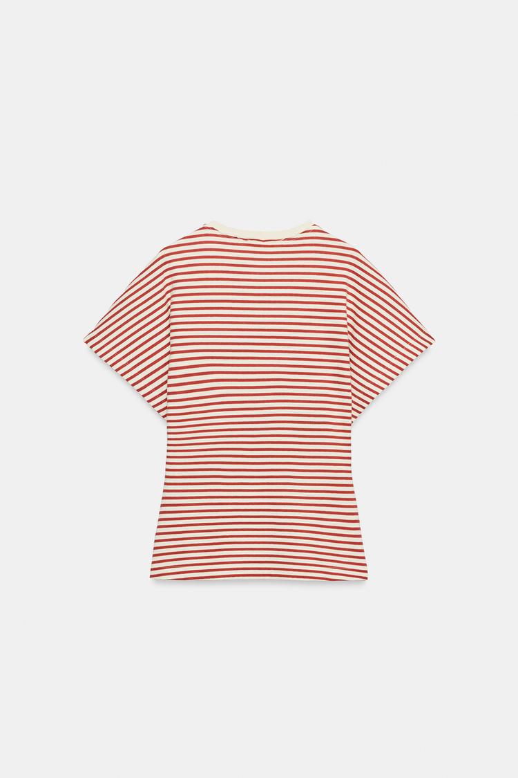 Playera de manga ancha a rayas 7