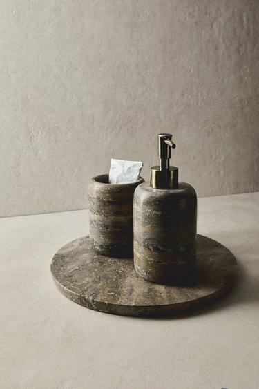 TRAVERTINE MARBLE BATHROOM SET - أزرق الخاص بـ Zara
