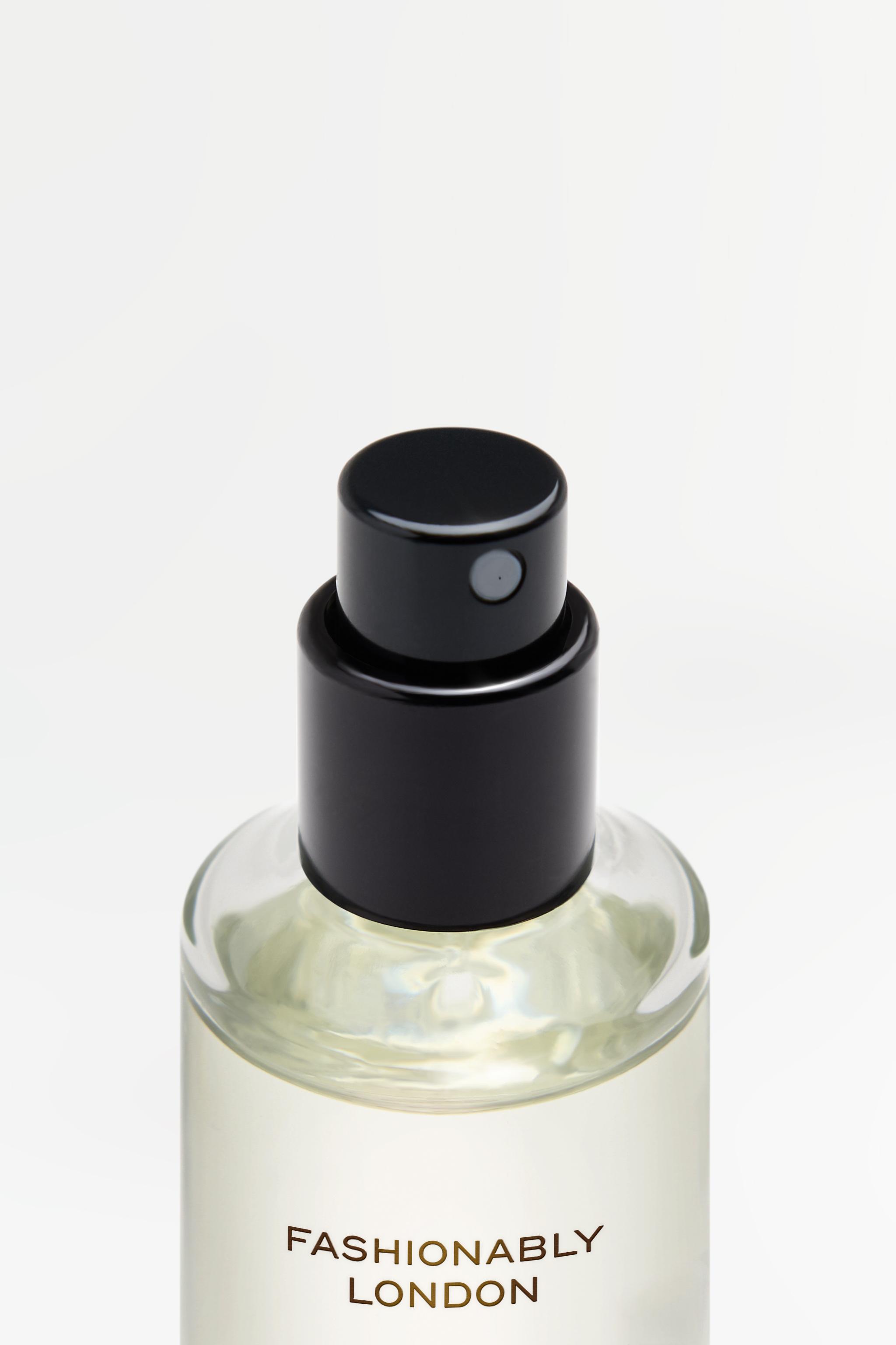 FASHIONABLY LONDON オードパルファム 30ML (1.01 FL. OZ). | ZARA Japan / 日本