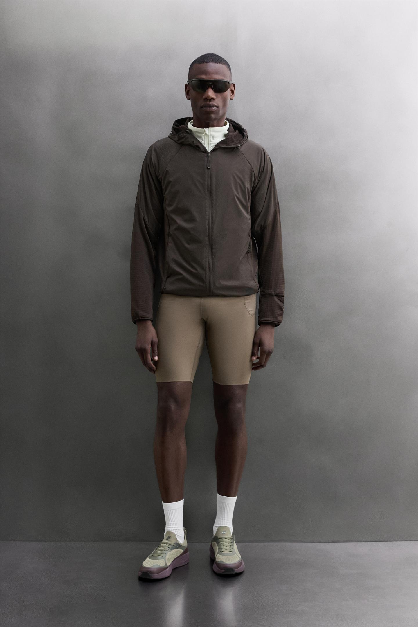 Мужская куртка Zara Mid-Layer Training, цвет: Коричневый — фото 1