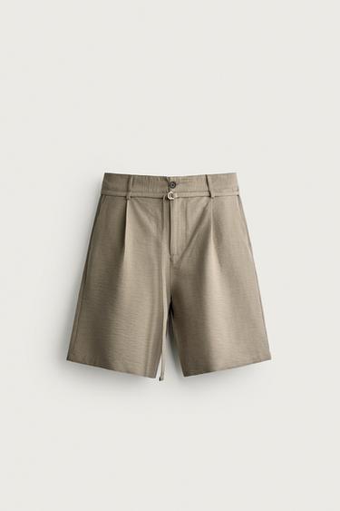 برمودا RELAXED FIT بثنيات وحزام - مِحْمر الخاص بـ Zara