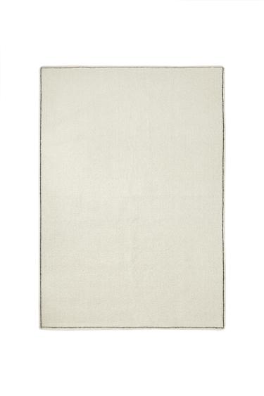 RECTANGULAR BOUCLĆ WOOL RUG - White by Zara