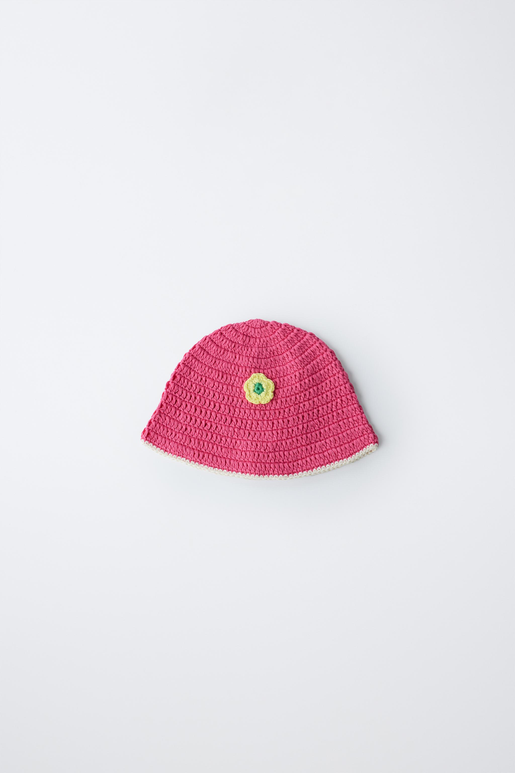 FLORAL CROCHET HAT