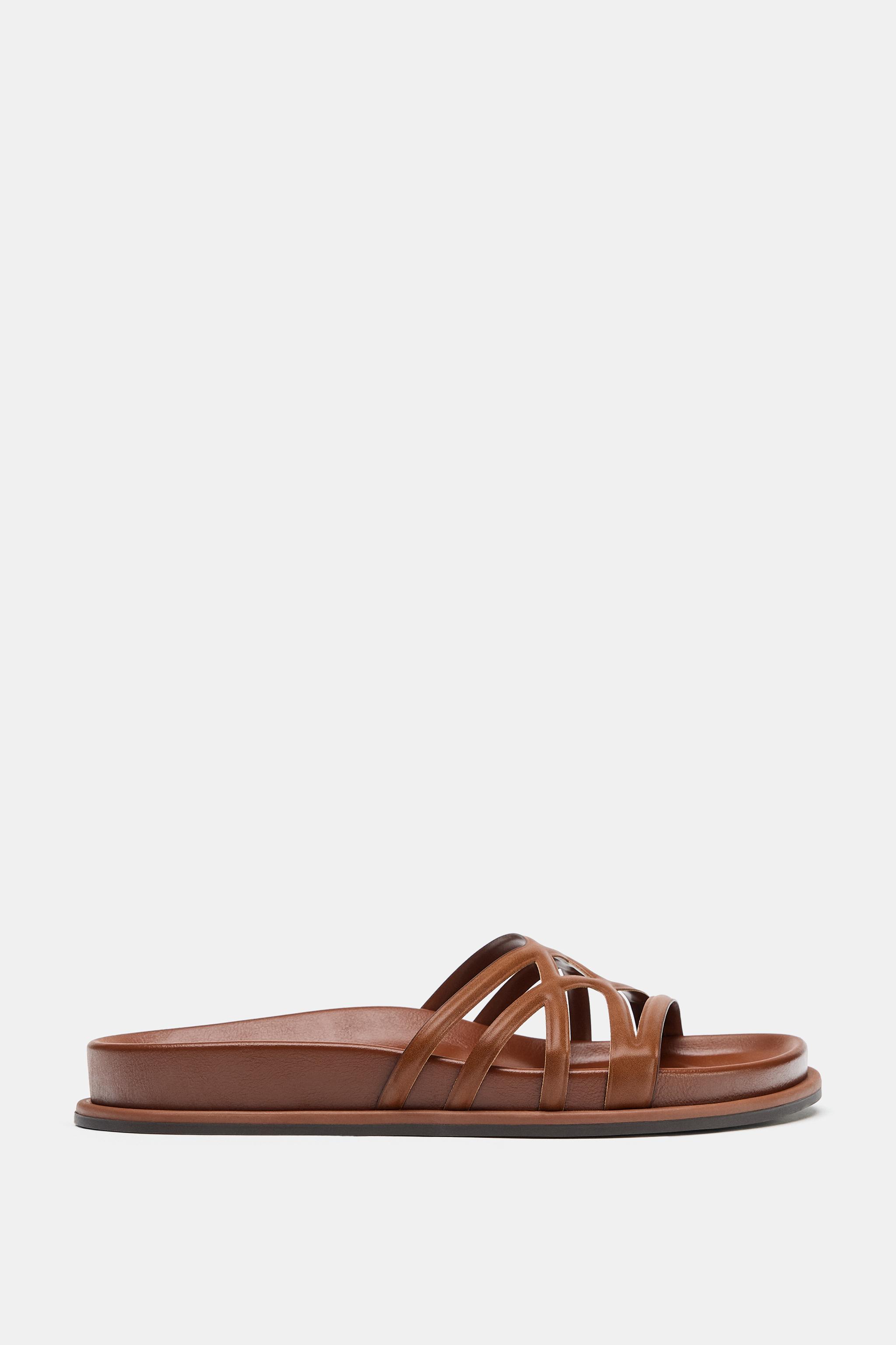 MULTI-STRAP FLAT SANDALS — Brown