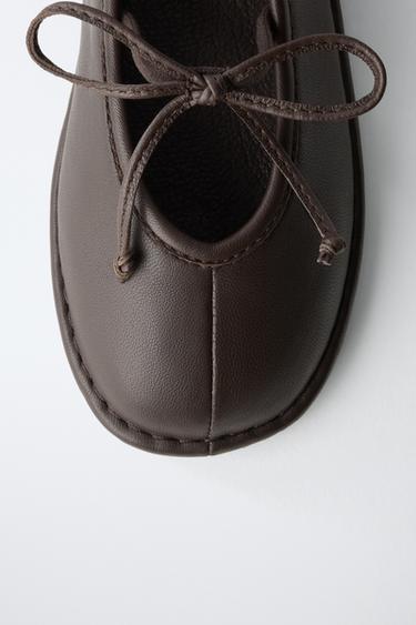BALLERINES EN CUIR - Marron de Zara - Image 5