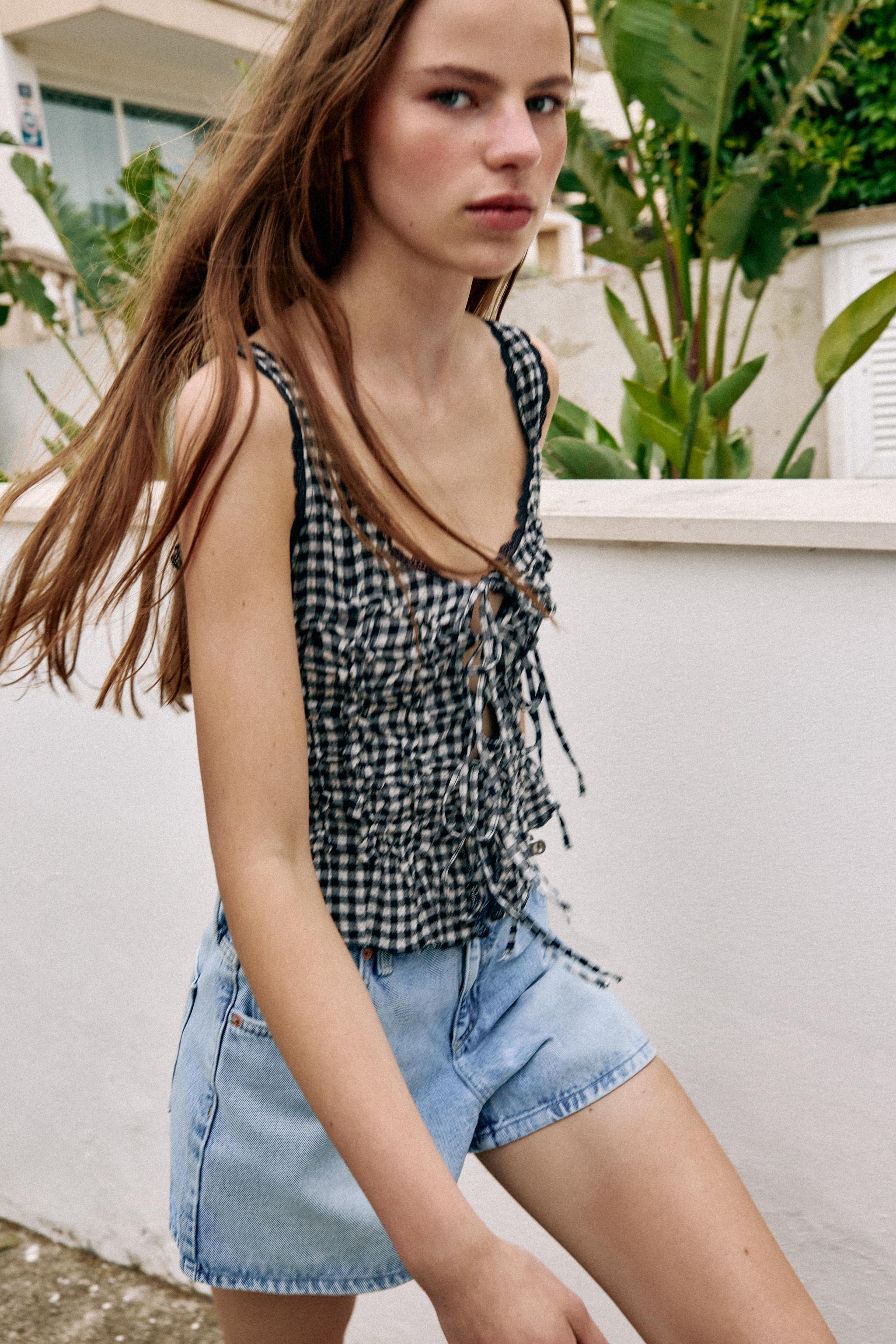 ドレープギンガムチェックトップス - エクリュ/ブルー | ZARA Japan / 日本