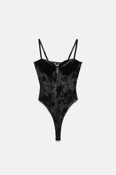 БОДИ С БАРХАТНОЙ ДЕТАЛЬЮ — ЧЕРНЫЙ от Zara