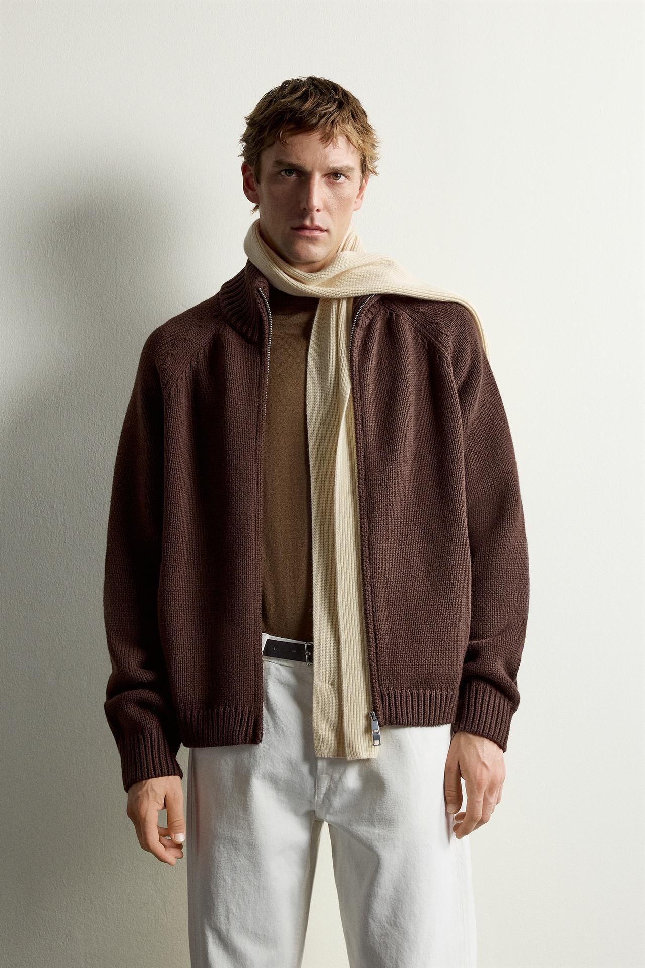 ZIP CARDIGAN — Brown