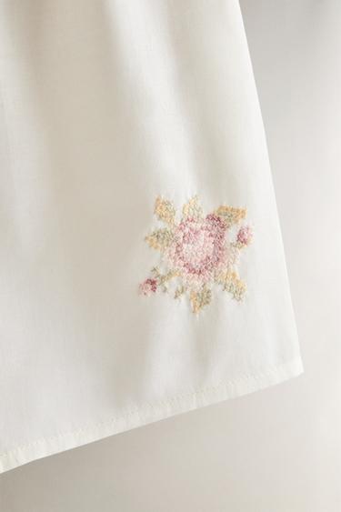 SHORTS WITH FLORAL EMBROIDERY - Oyster-white by Zara - Image 2