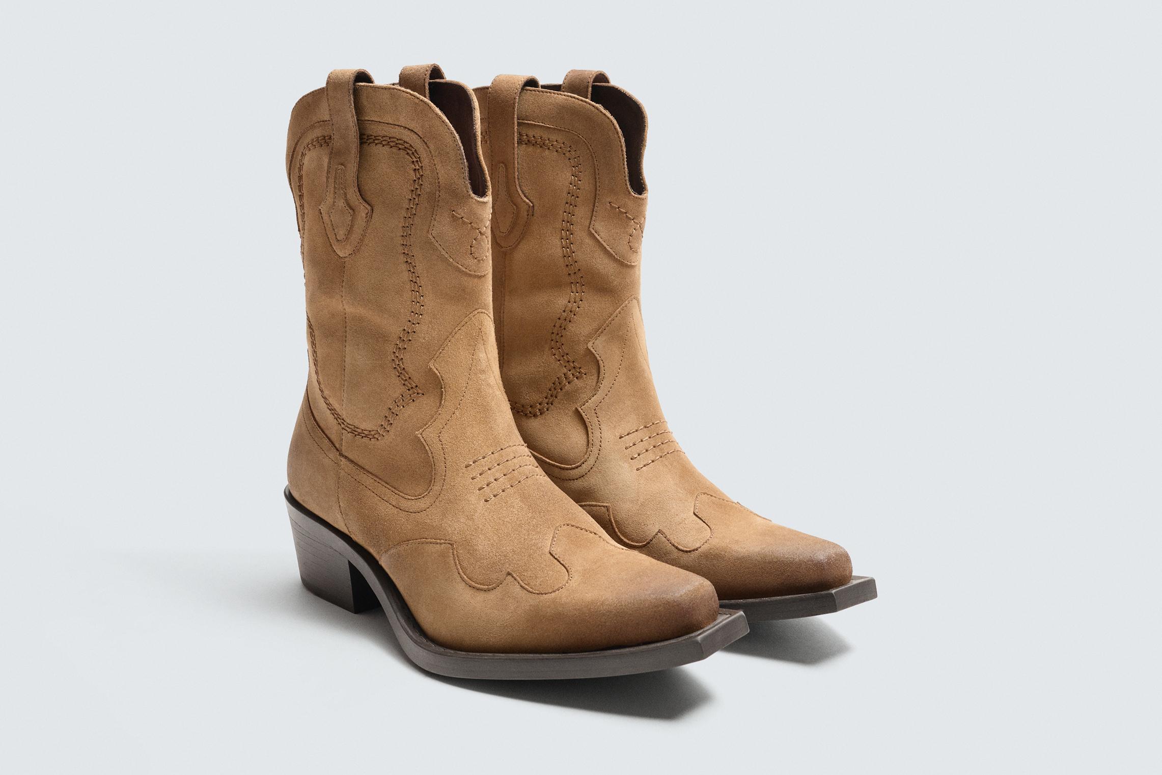 CHARLES & KEITH &both コラボ　ブーツ　厚底ブーツ　ZARA CHARLES & KEITH &both コラボ ブーツ 厚底ブーツ ZARA（ブーツ