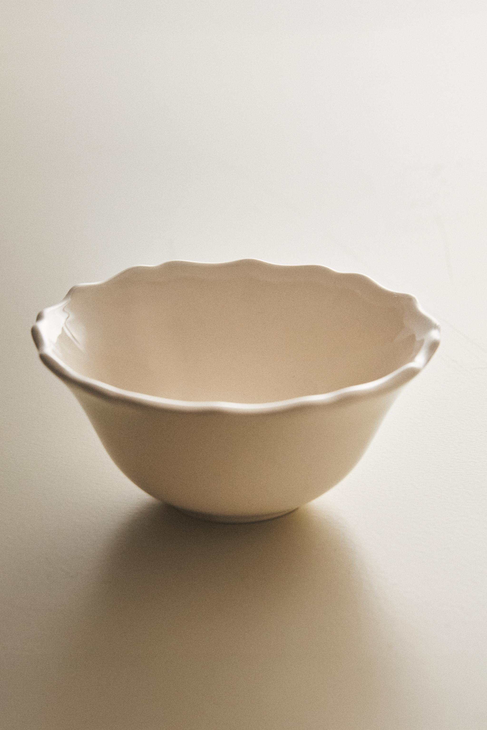 EARTHENWARE SNACK BOWL