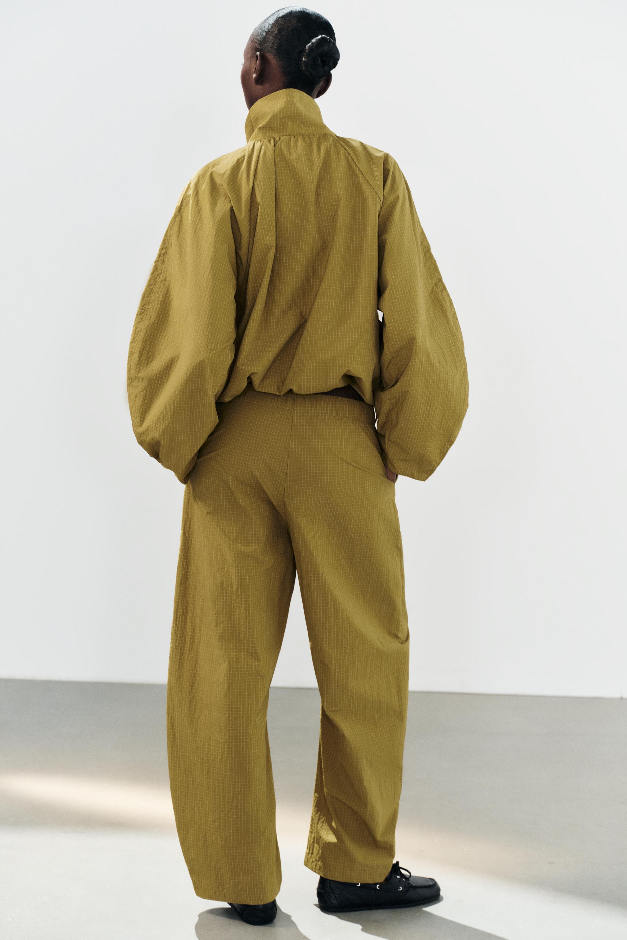 TECHNICAL FABRIC BALLOON PANTS