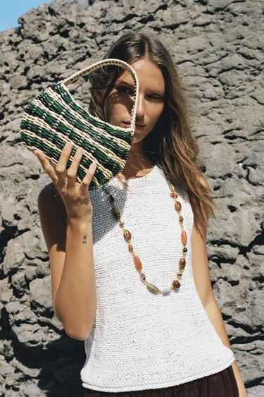 BOLSO RÍGIDO DE MANO - Verde de Zara