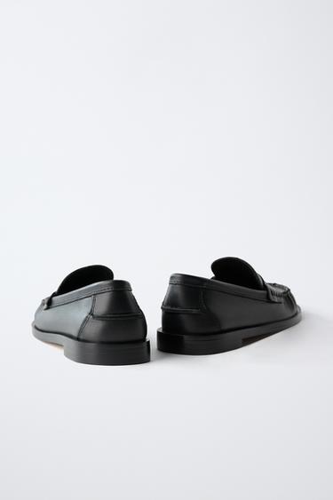 MOCASSINS EN CUIR - Noir de Zara - Image 4