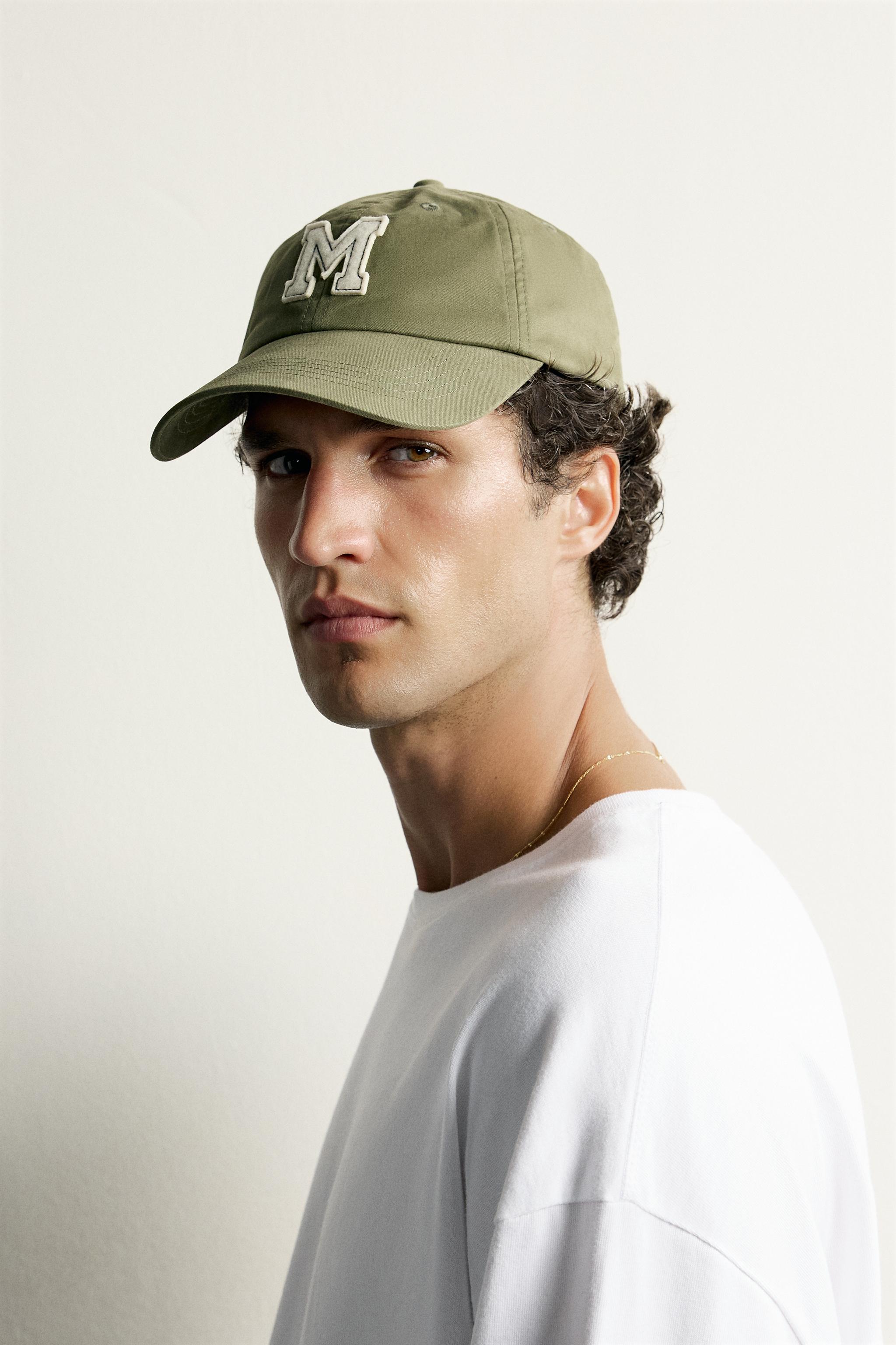 CASQUETTE DÉLAVÉE AVEC PIÈCE EN CONTRASTE