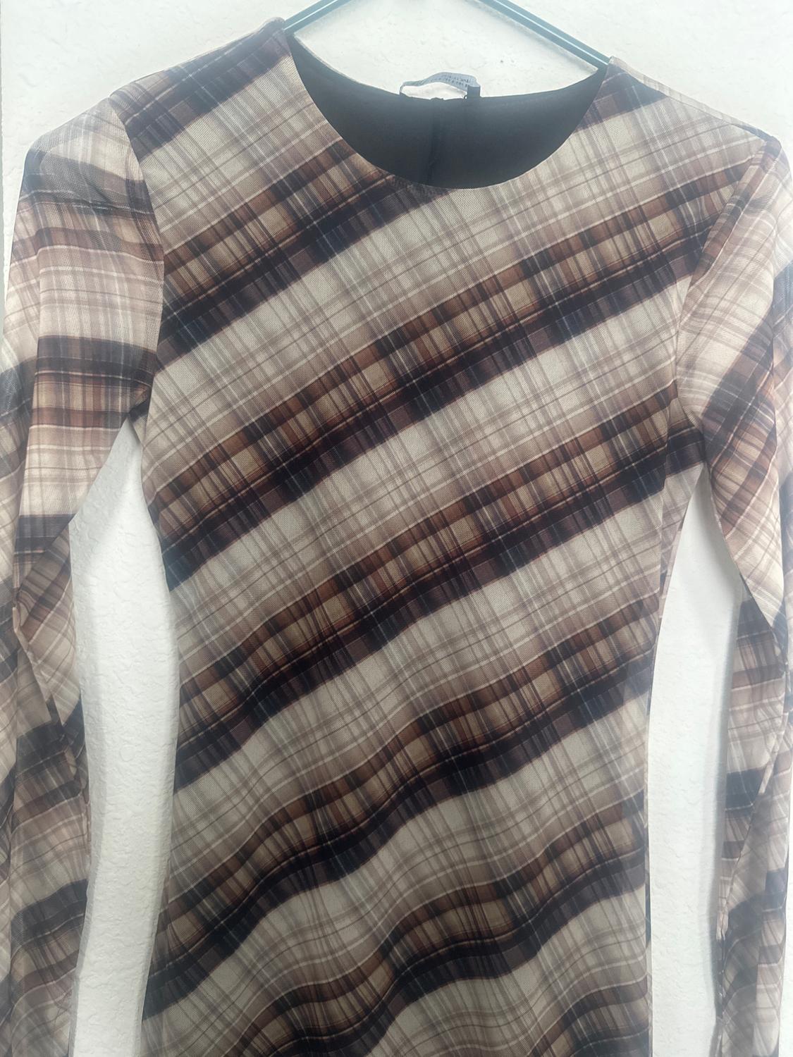 VESTIDO TUL CUADROS - Image 3
