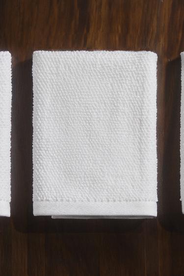 PACK OF RICE STITCH COTTON HAND TOWELS (PACK OF 3) - White by Zara - Image 5