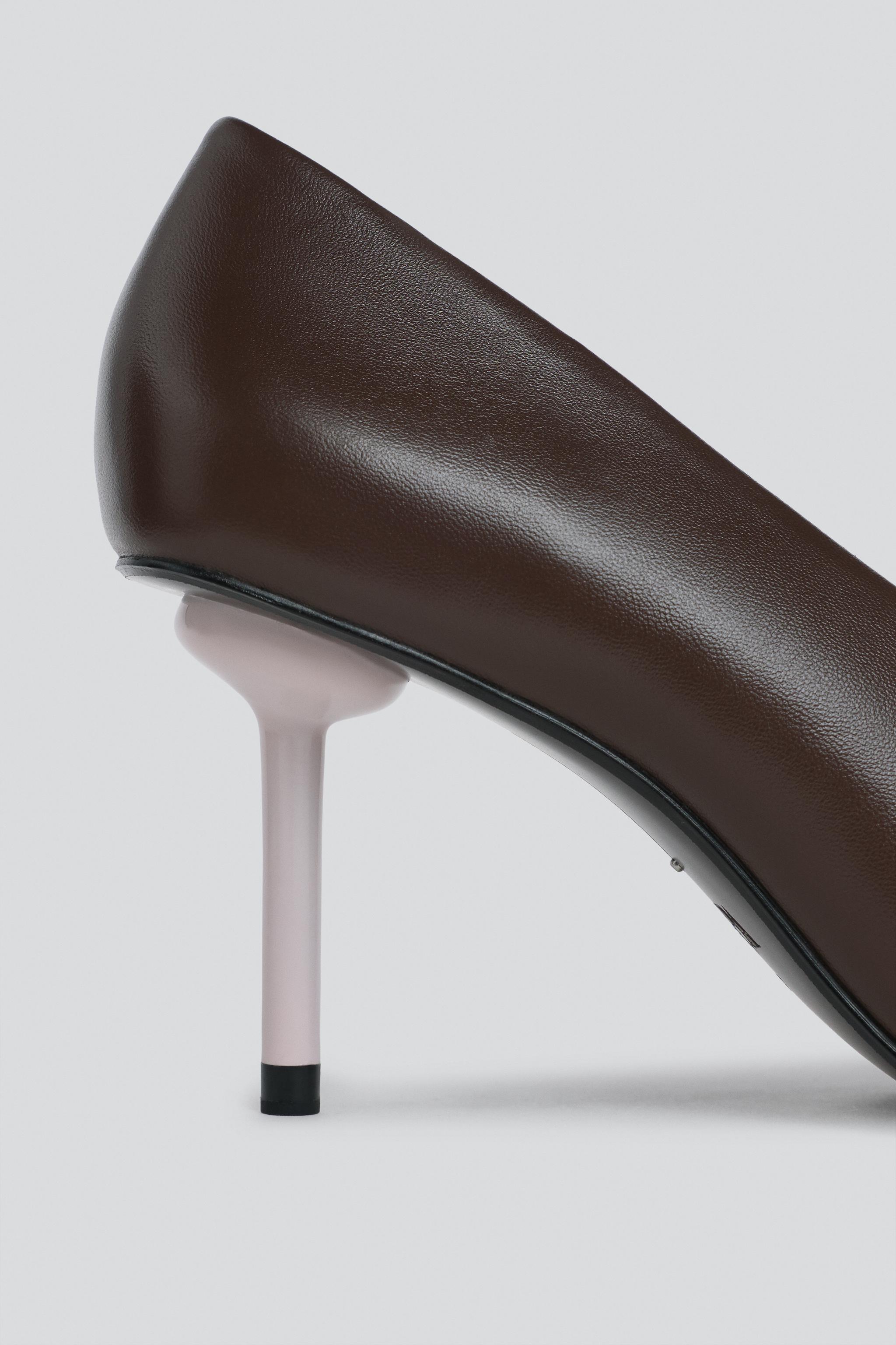 LIMITED EDITION LEATHER HIGH HEEL SHOES