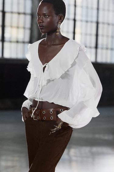 КОЖАНЫЙ РЕМЕНЬ С ЗАКЛЕПКАМИ — КОРИЧНЕВЫЙ от Zara