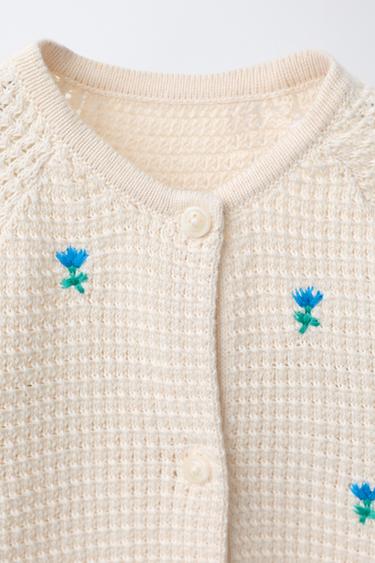 TEXTURED ROMPER WITH EMBROIDERED FLOWERS AND LACE TRIM - Ecru by Zara - Image 2