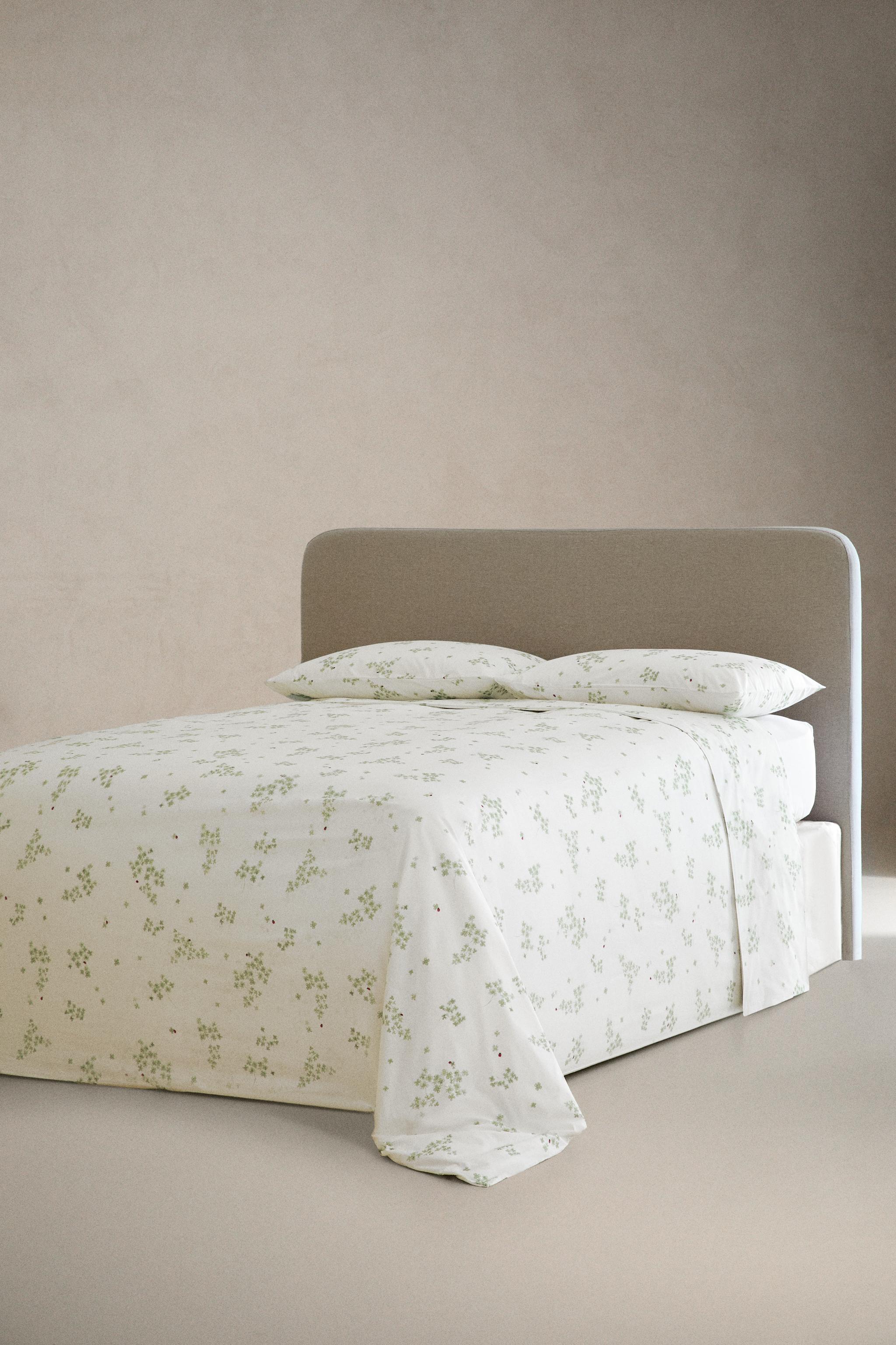 CLOVER AND LADYBUG COTTON DUVET COVER - Oyster-white | ZARA United