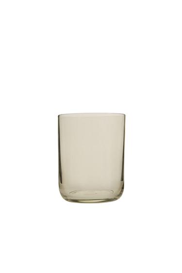 {navn} - {farge} for Zara