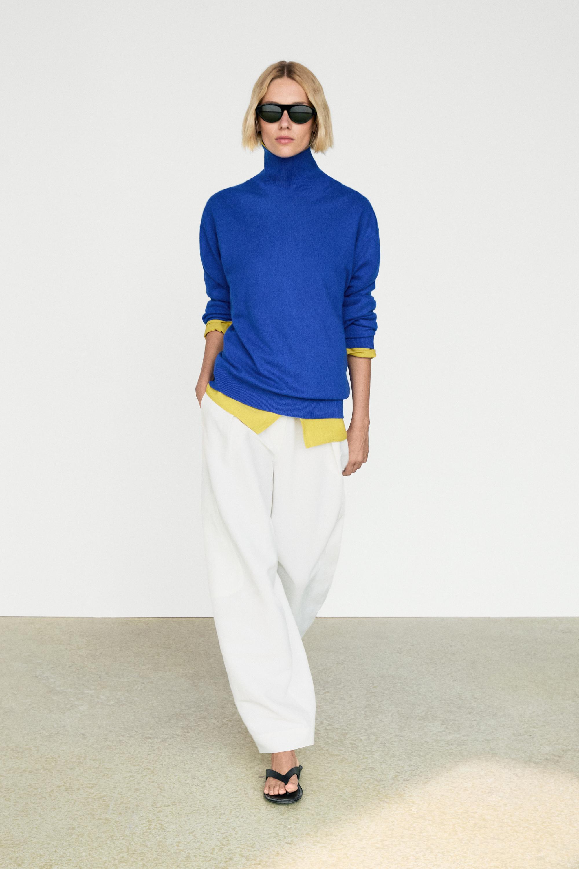 100% cashmere high neck knit sweater — Bluish