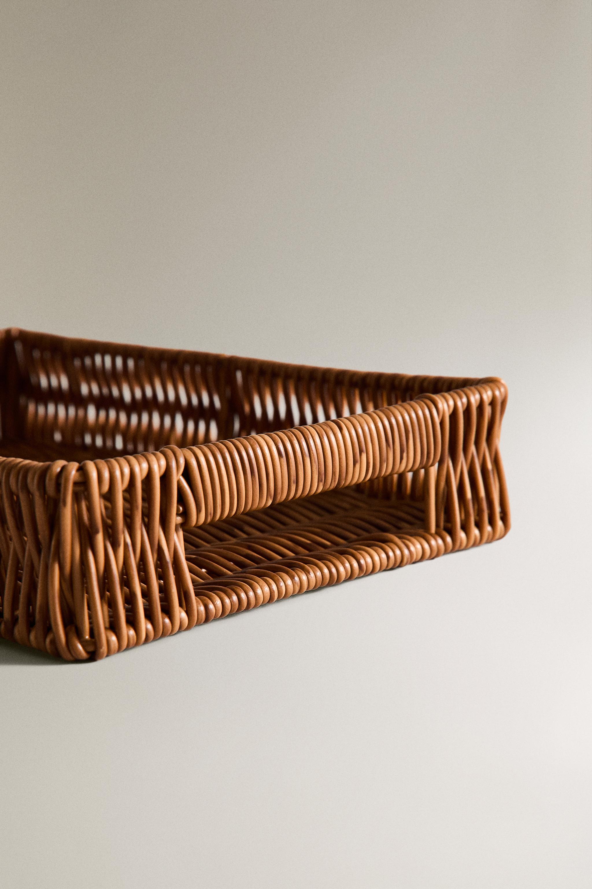 RECYCLED PLASTIC RECTANGULAR BASKET