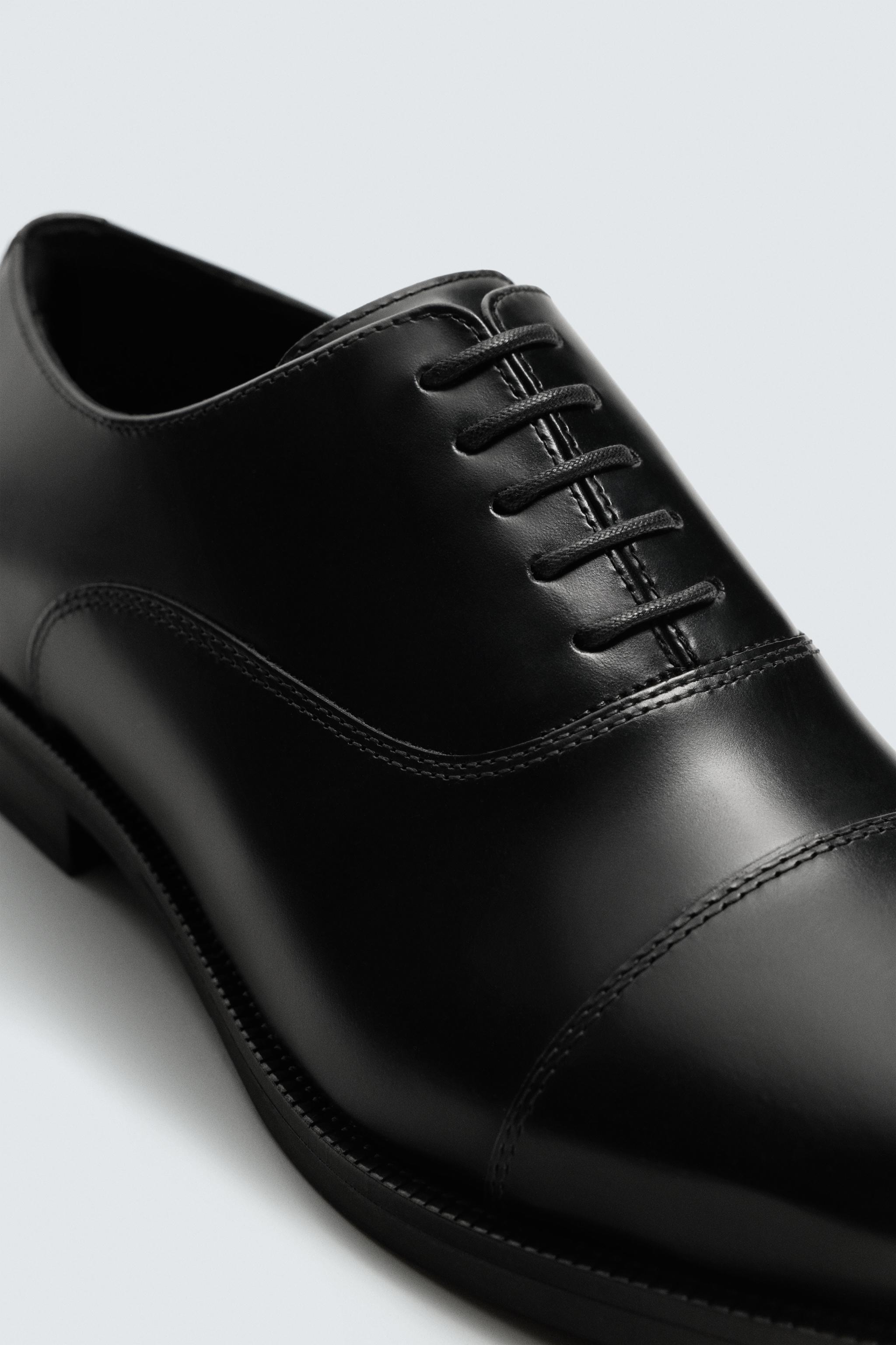 LEATHER DRESS SHOES