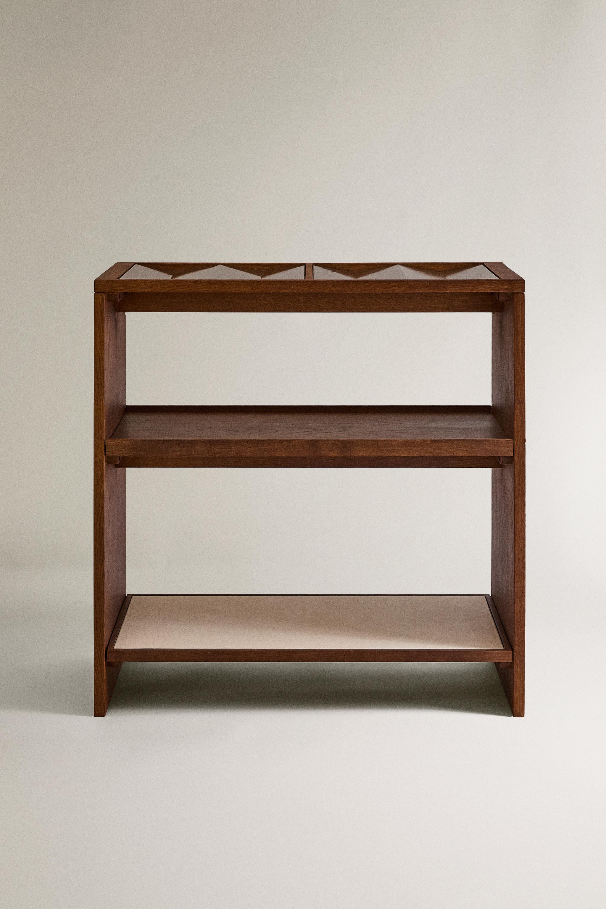 収納家具とダンベルスタンド - オフホワイト | ZARA Japan / 日本