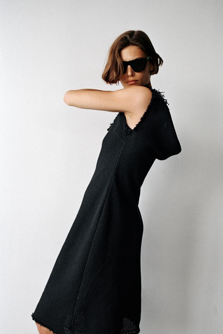 ZW COLLECTION カットオフ ミディ丈ワンピース - ブラック | ZARA 