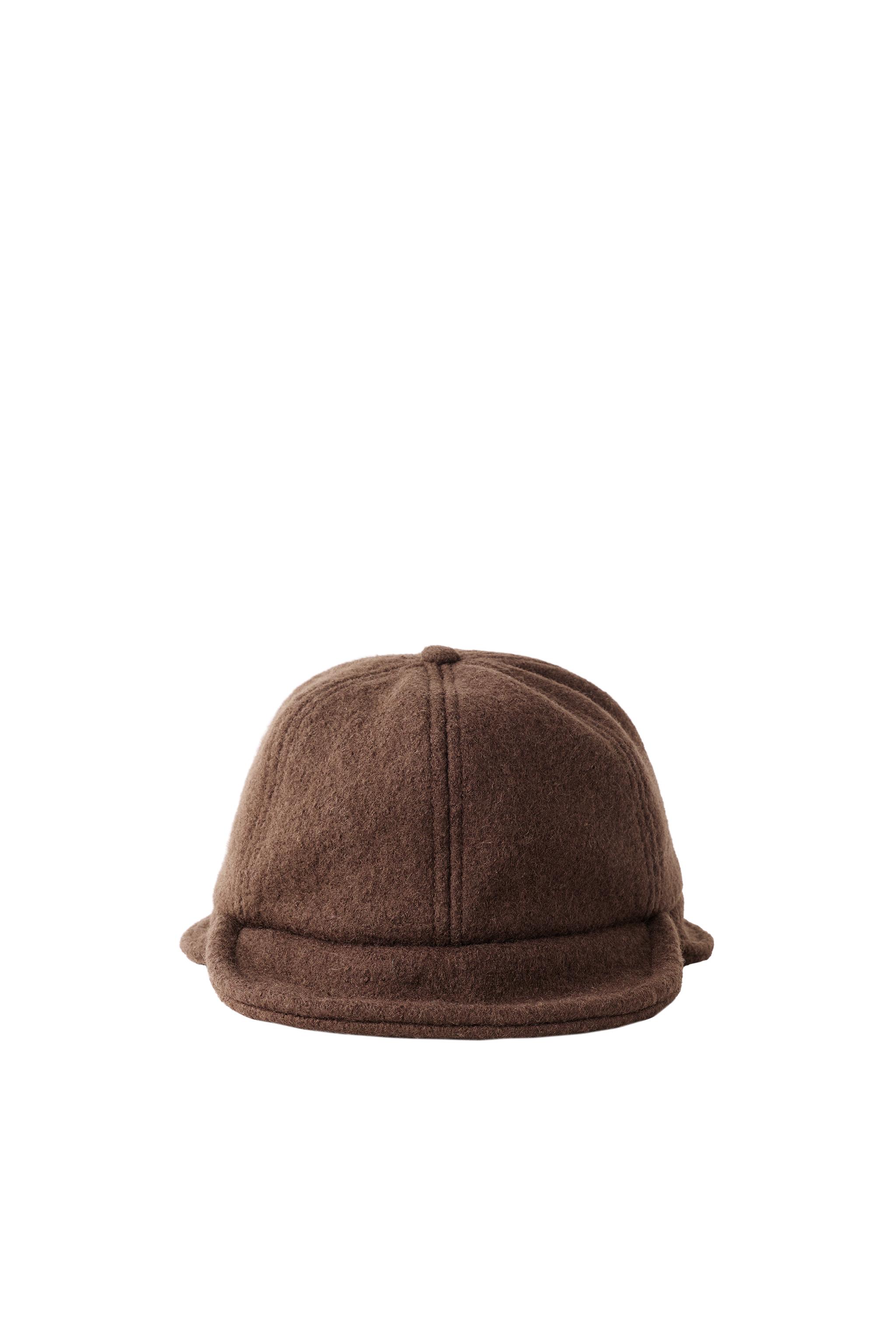 GORRO VISERA 100% LANA CREATED BY CARAMEL LONDON X ZARA