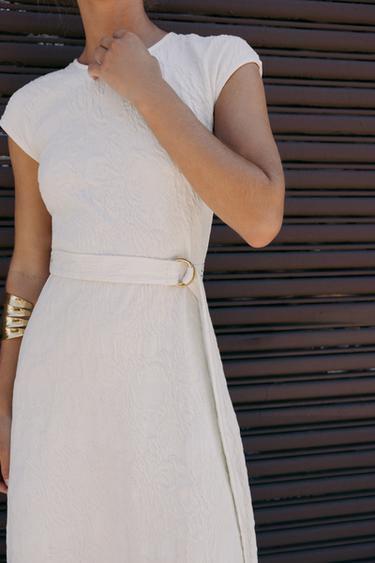 ROBE JACQUARD CEINTURE - Écru de Zara - Image 3