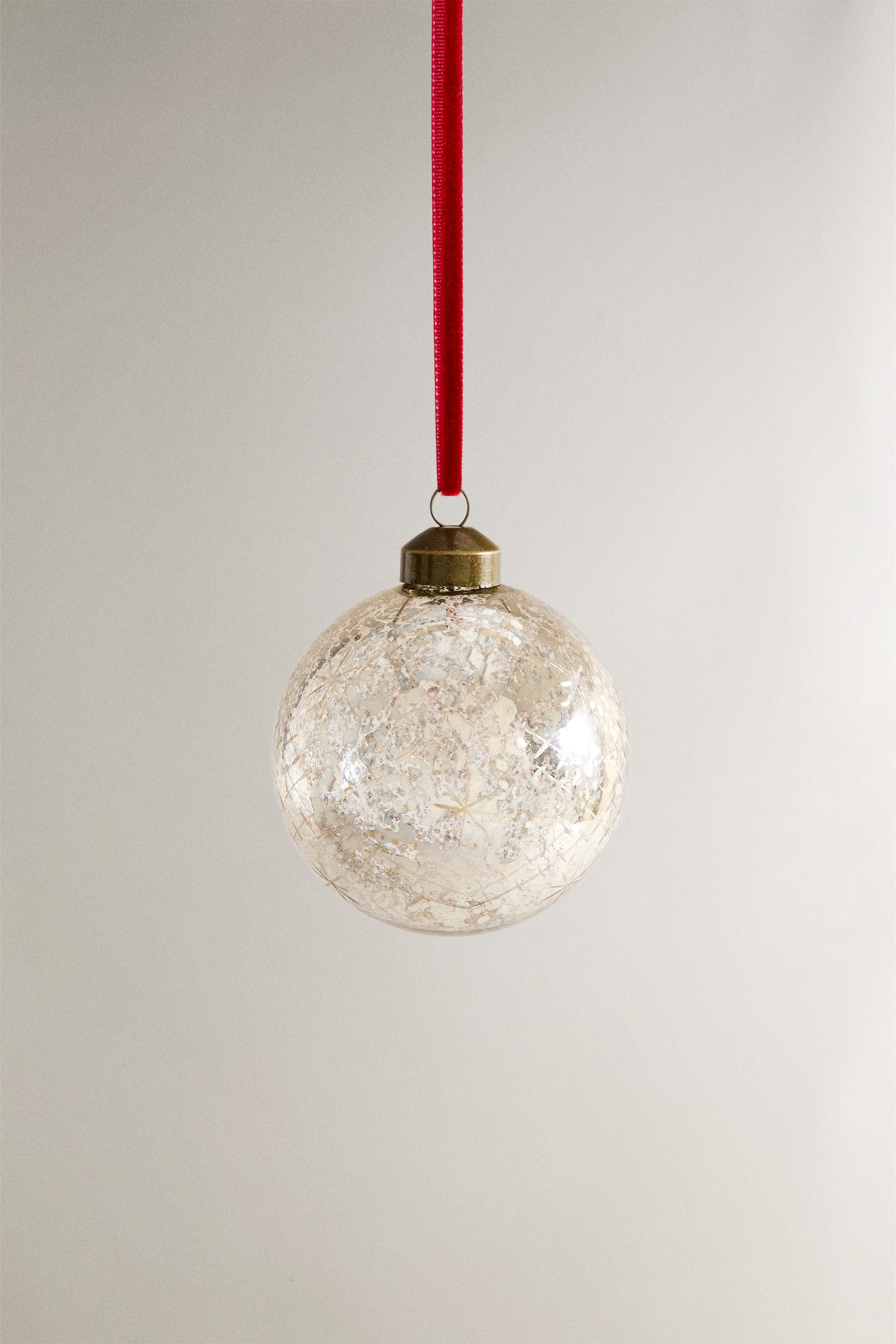 CHRISTMAS TREE CRACKLED BALL ORNAMENT