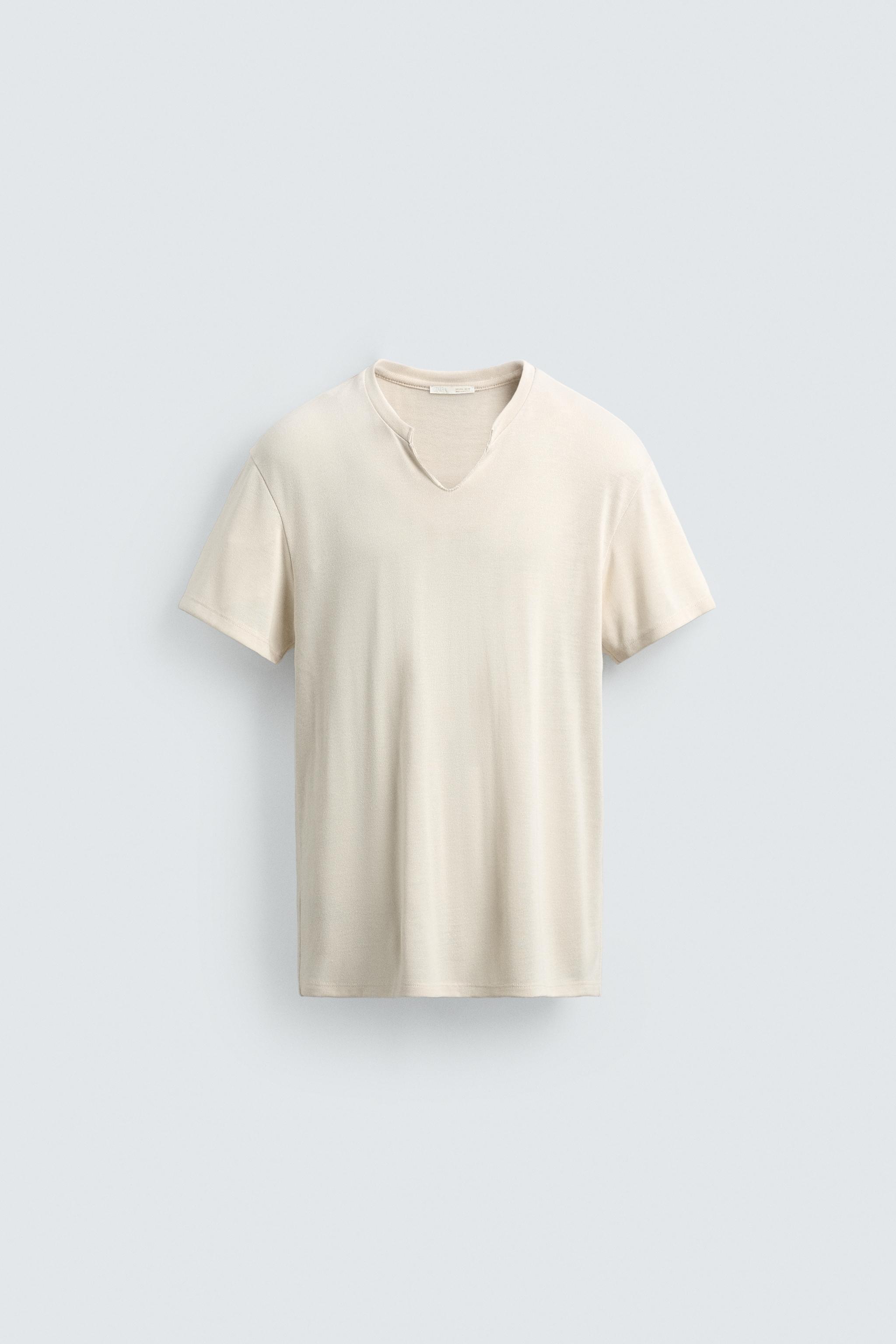 OPEN HENLEY NECK T-SHIRT