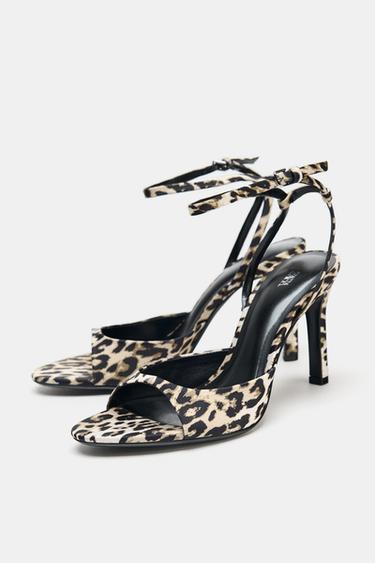 SANDALES À IMPRIMÉ ANIMALIER - Léopard de Zara - Image 4