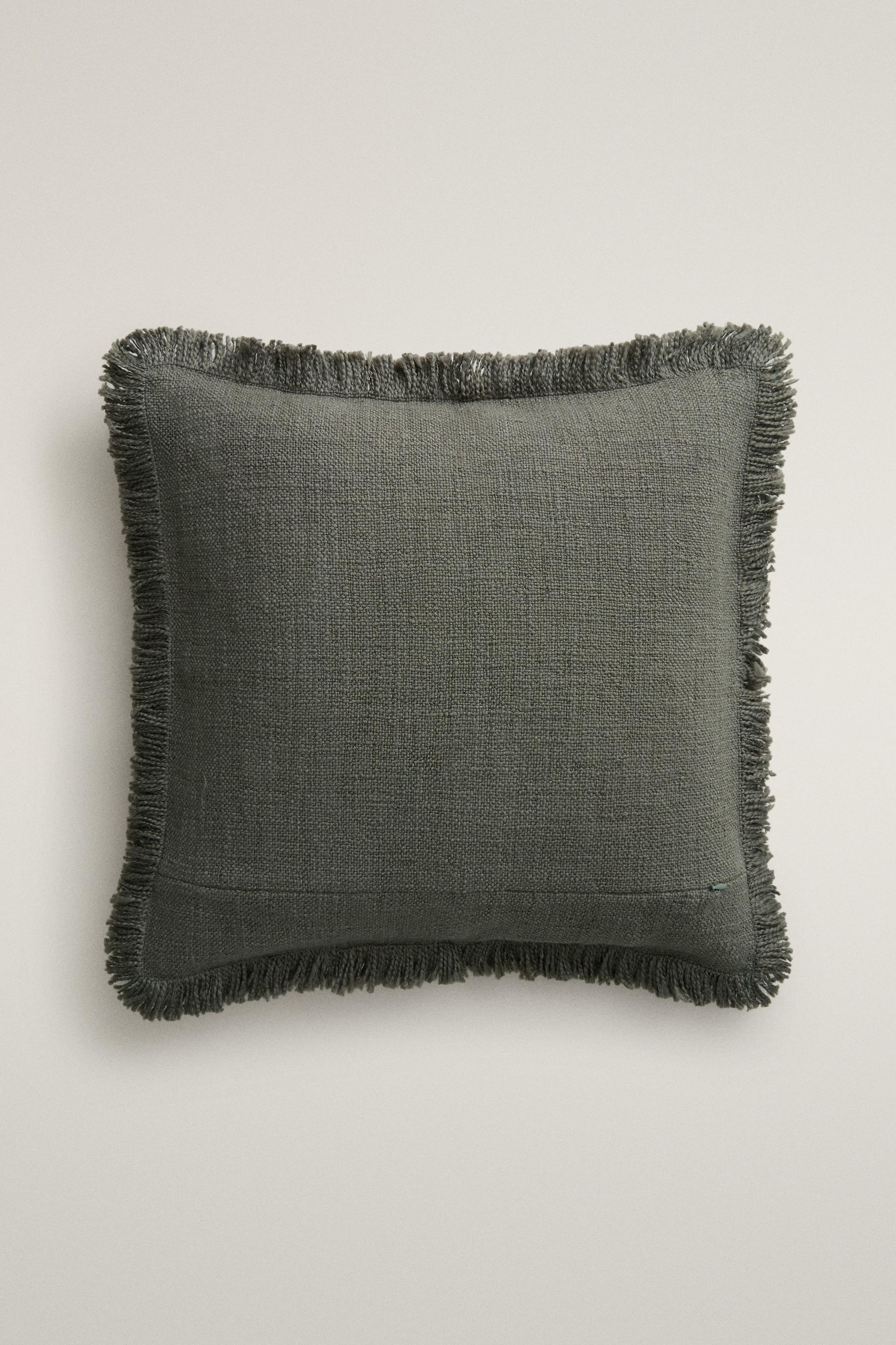 STRIPED FRINGE THROW PILLOW COVER
