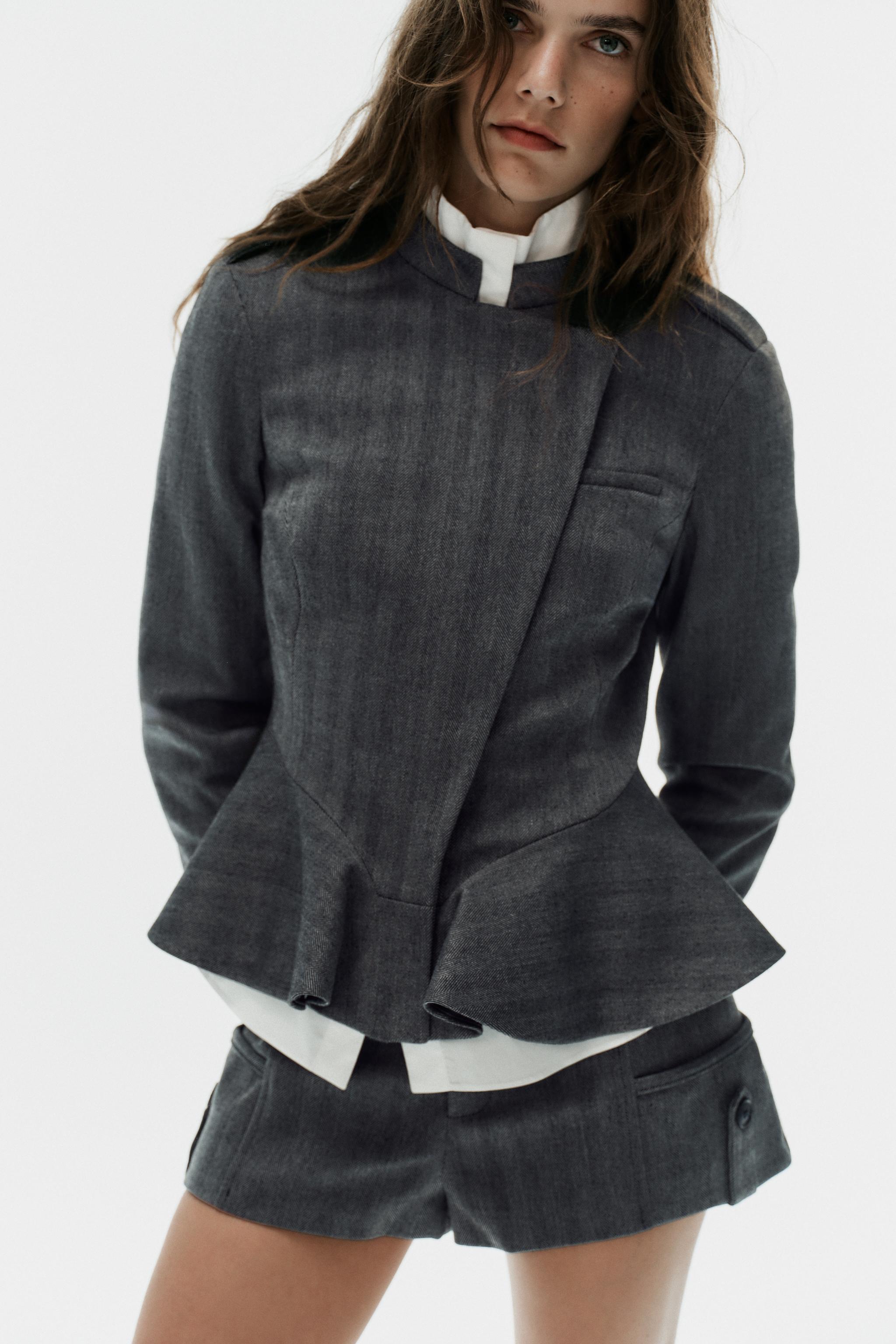 BLAZER CROISÉ À PÉPLUM