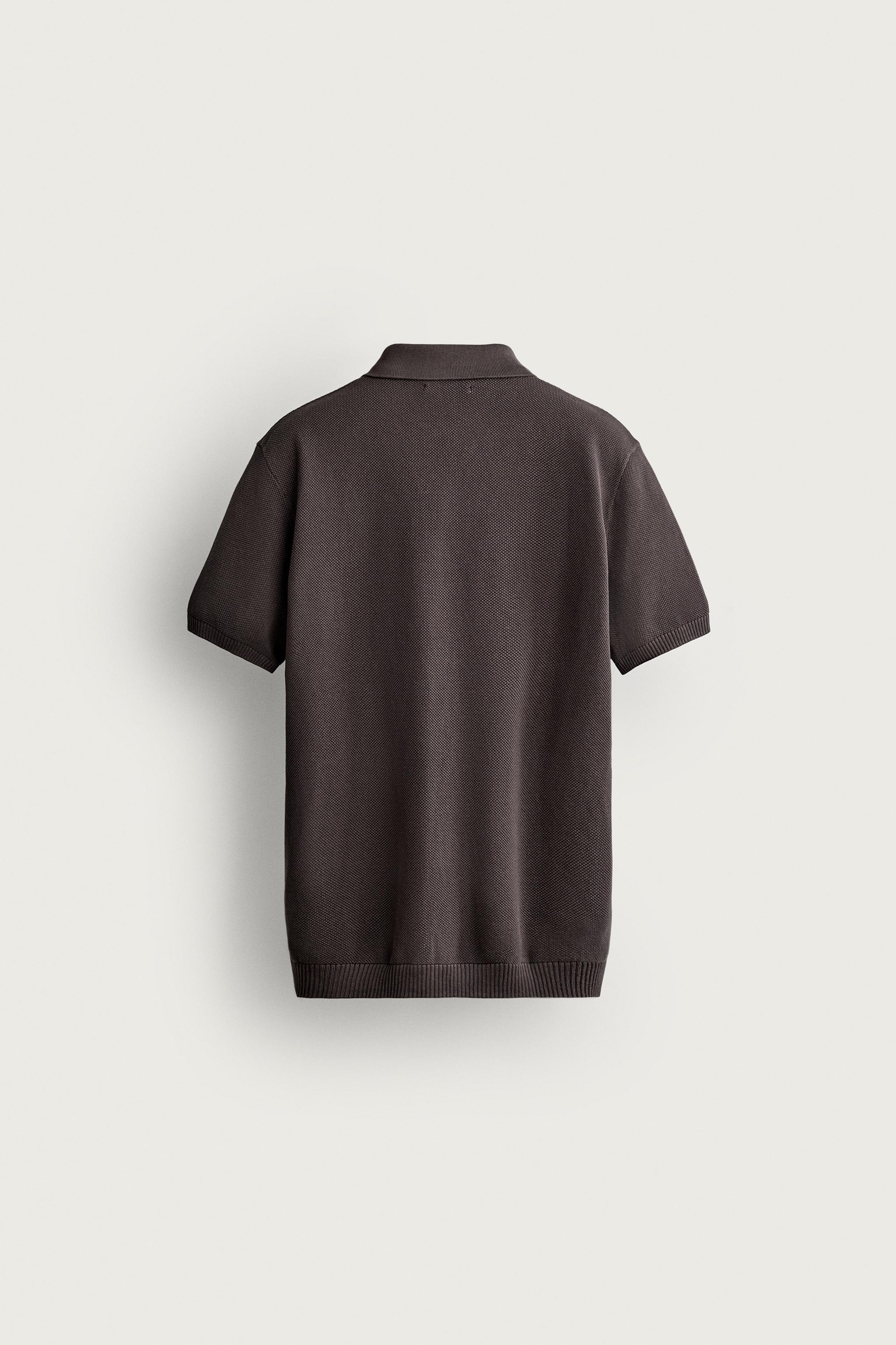 REGULAR FIT TEXTURED KNIT POLO