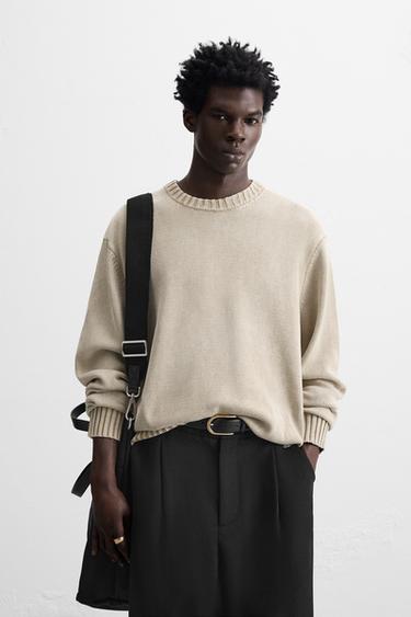 JERSEY LAVADO ESTRUCTURA - Beige / Verde de Zara