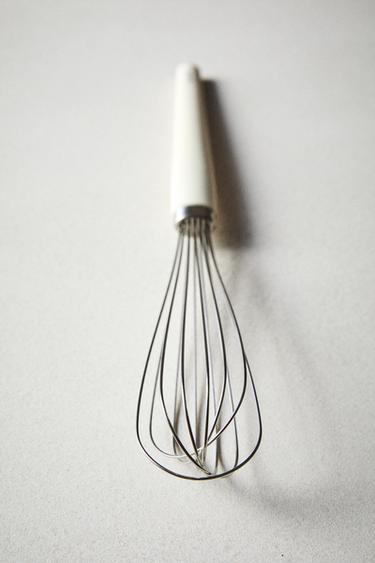 SILICONE AND METAL WHISK - Cream by Zara - Image 5