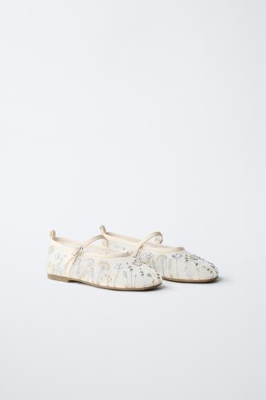 SAPATILHA BORDADA - Prata da Zara