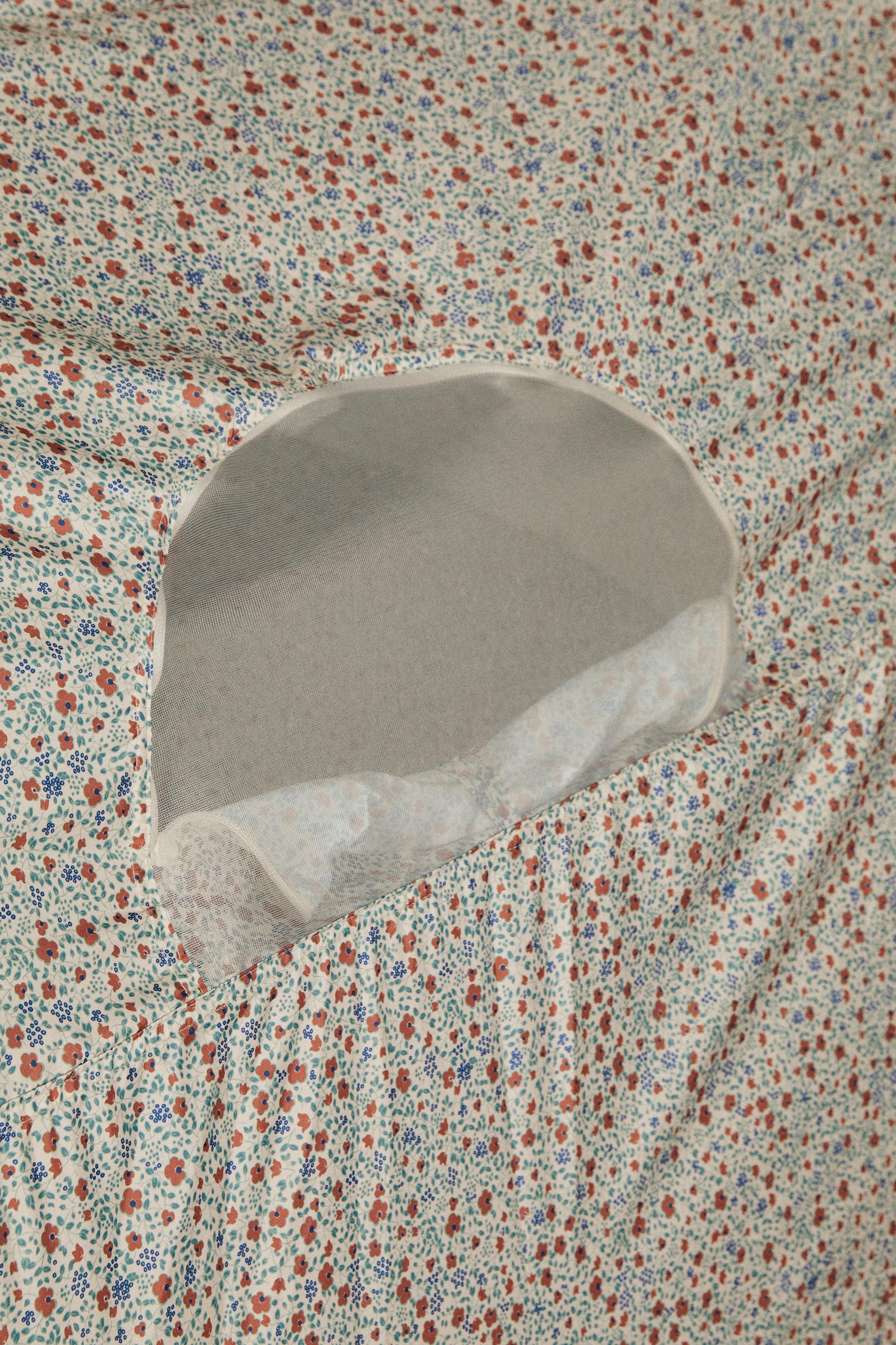 KIDS' FLORAL BEACH SHELTER TENT — Multicoloured