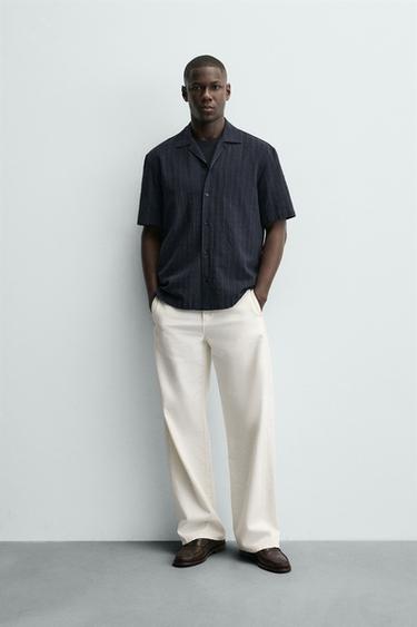 CAMISA REGULAR FIT ESTRUCTURA - gris antracita de Zara