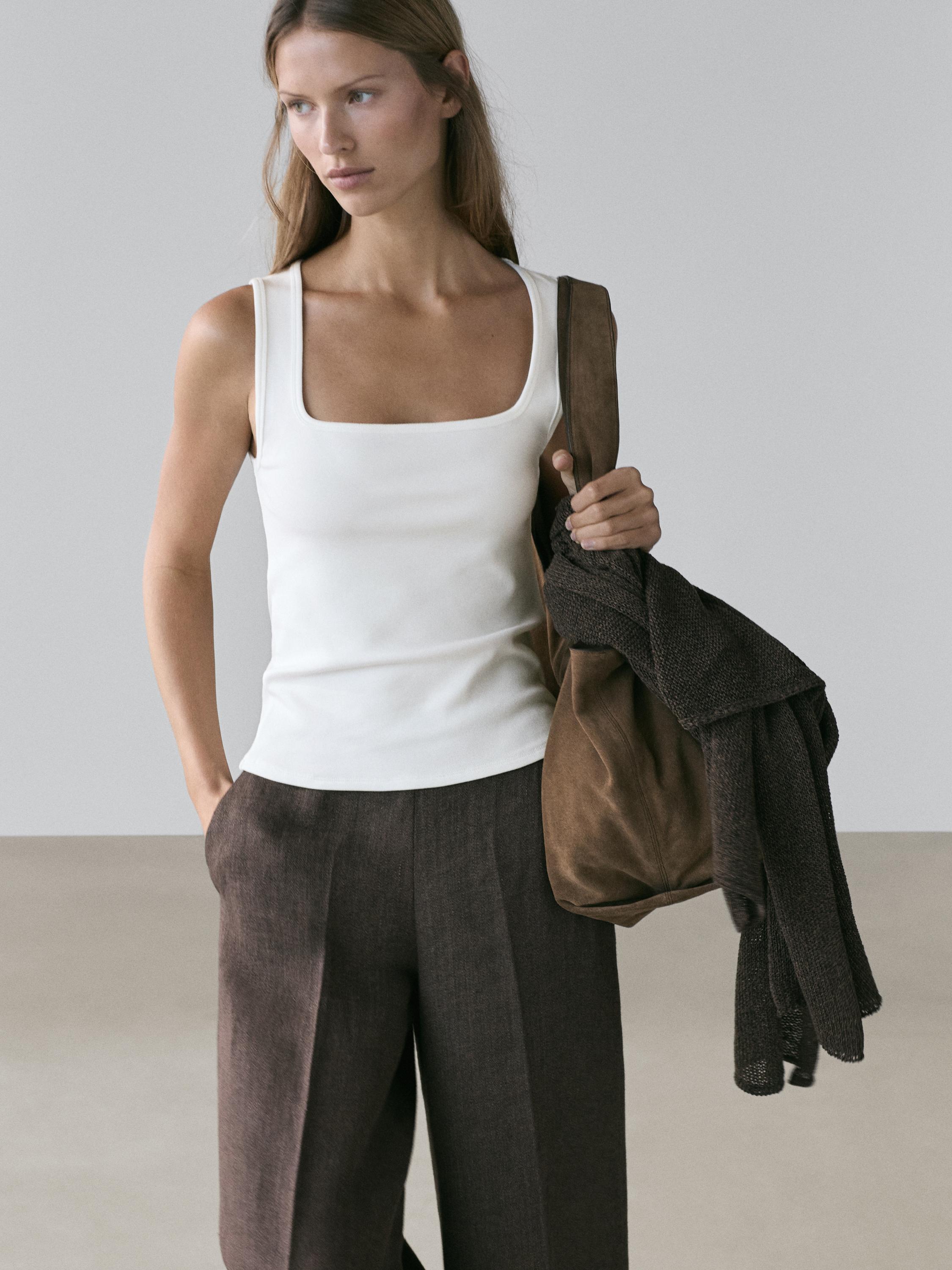 Sleeveless top with square neckline